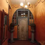 Location Meuble De Tourisme La Rose Des Fables 게스트하우스 샤토티에리