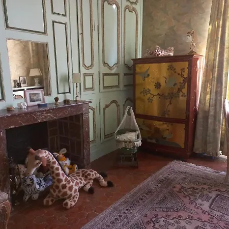 Location Meuble De Tourisme La Rose Des Fables 4* Château-Thierry