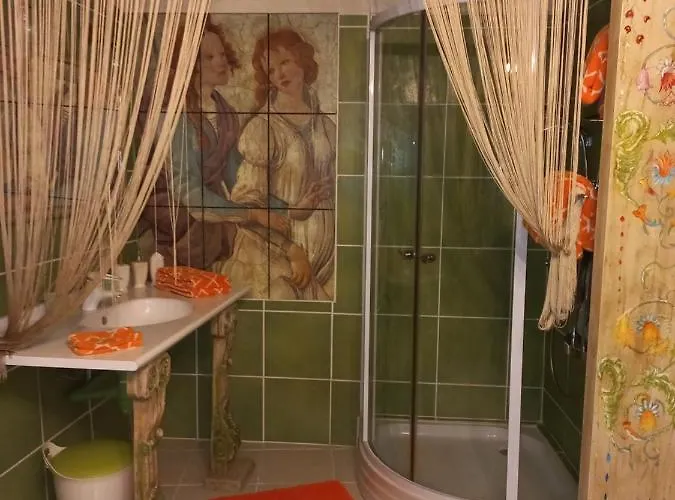 Location Meuble De Tourisme La Rose Des Fables 4* Chateau-Thierry